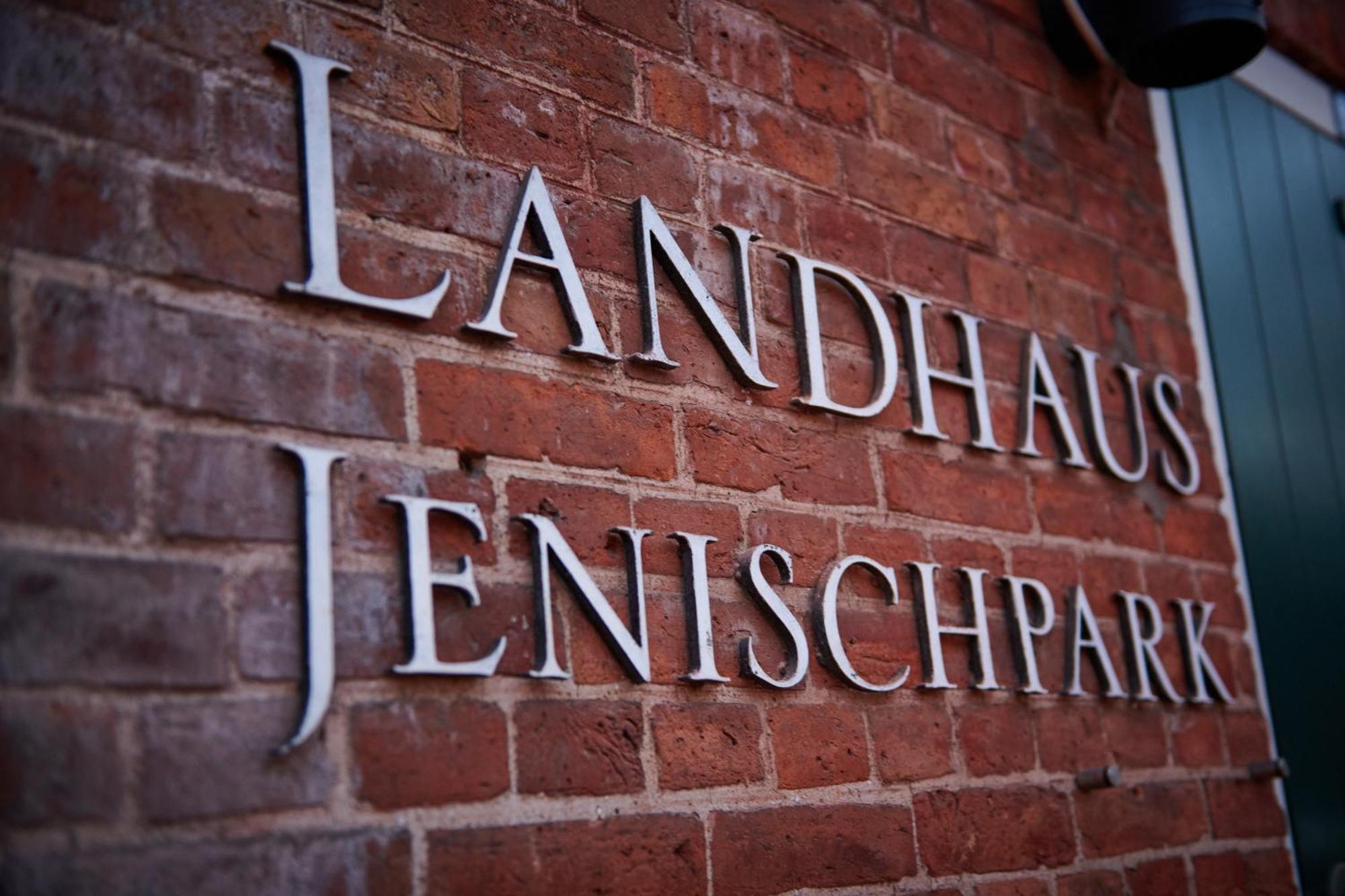 Landhaus Jenischpark Hamburg Exterior photo